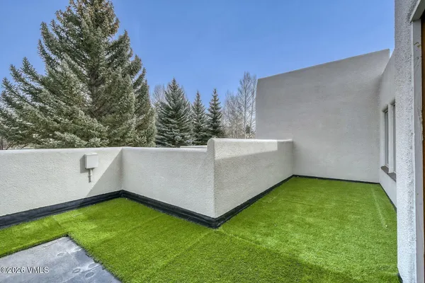 $2,500,000 | 21 Conestoga Circle, Edwards, CO 81632