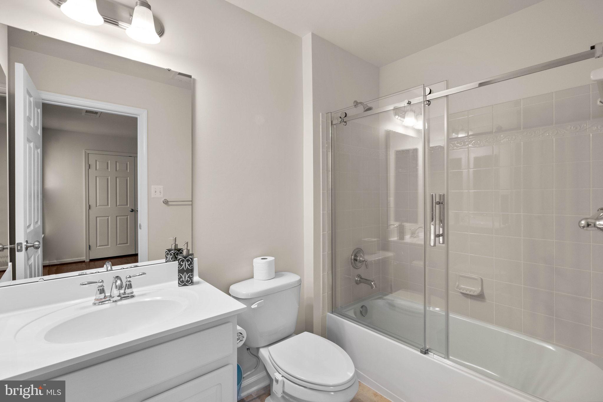 3614 Coatesly Drive Chantilly, VA 20151 - Photo 38 of 51 a bathroom with a sink a toilet and shower