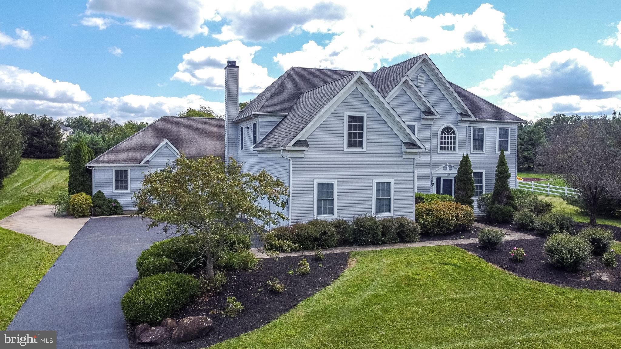 1997 Knight Road Green Lane, PA 18054 - Photo 1 of 94 Gallery Image 1