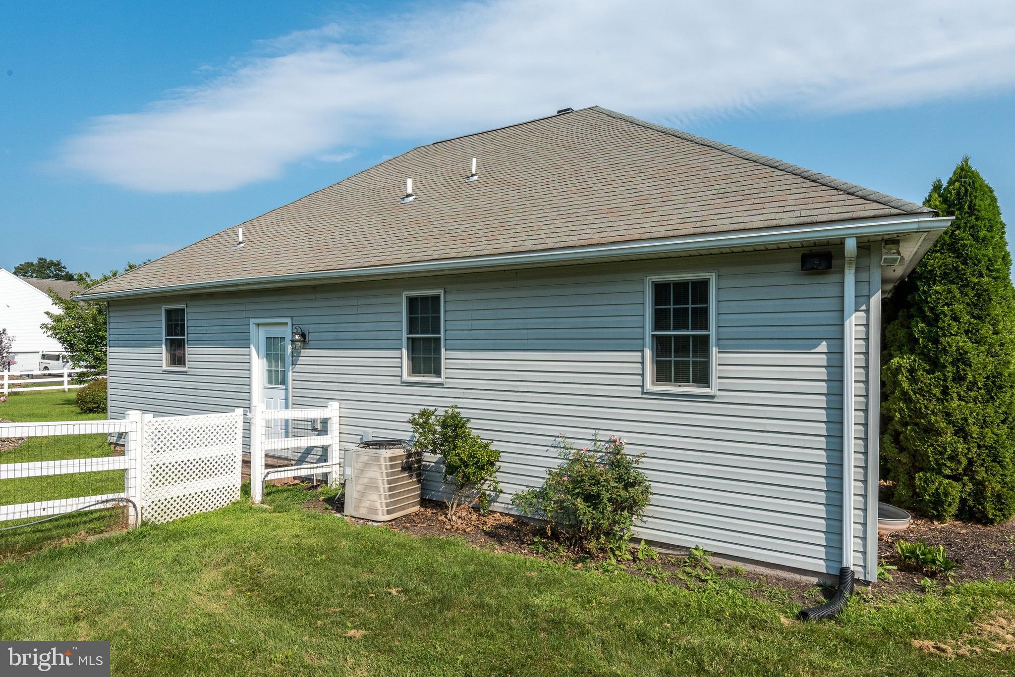 1997 Knight Road Green Lane, PA 18054 - Photo 12 of 94 Gallery Image 12