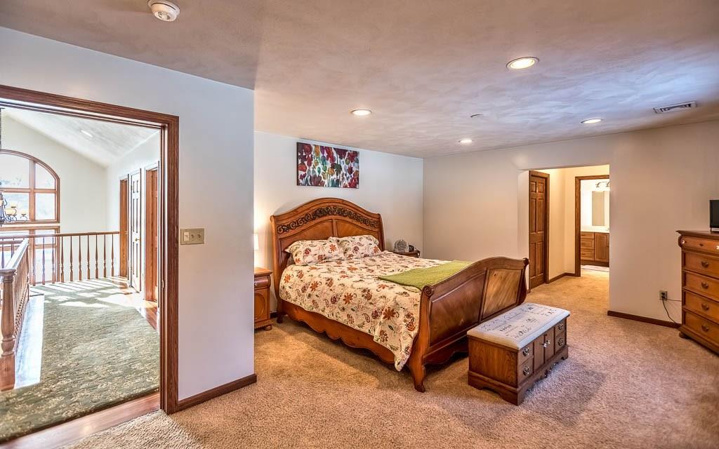 645 Field Club Road Pittsburgh, PA 15238 - Photo 16 of 25 Another view of the beautiful master suite.