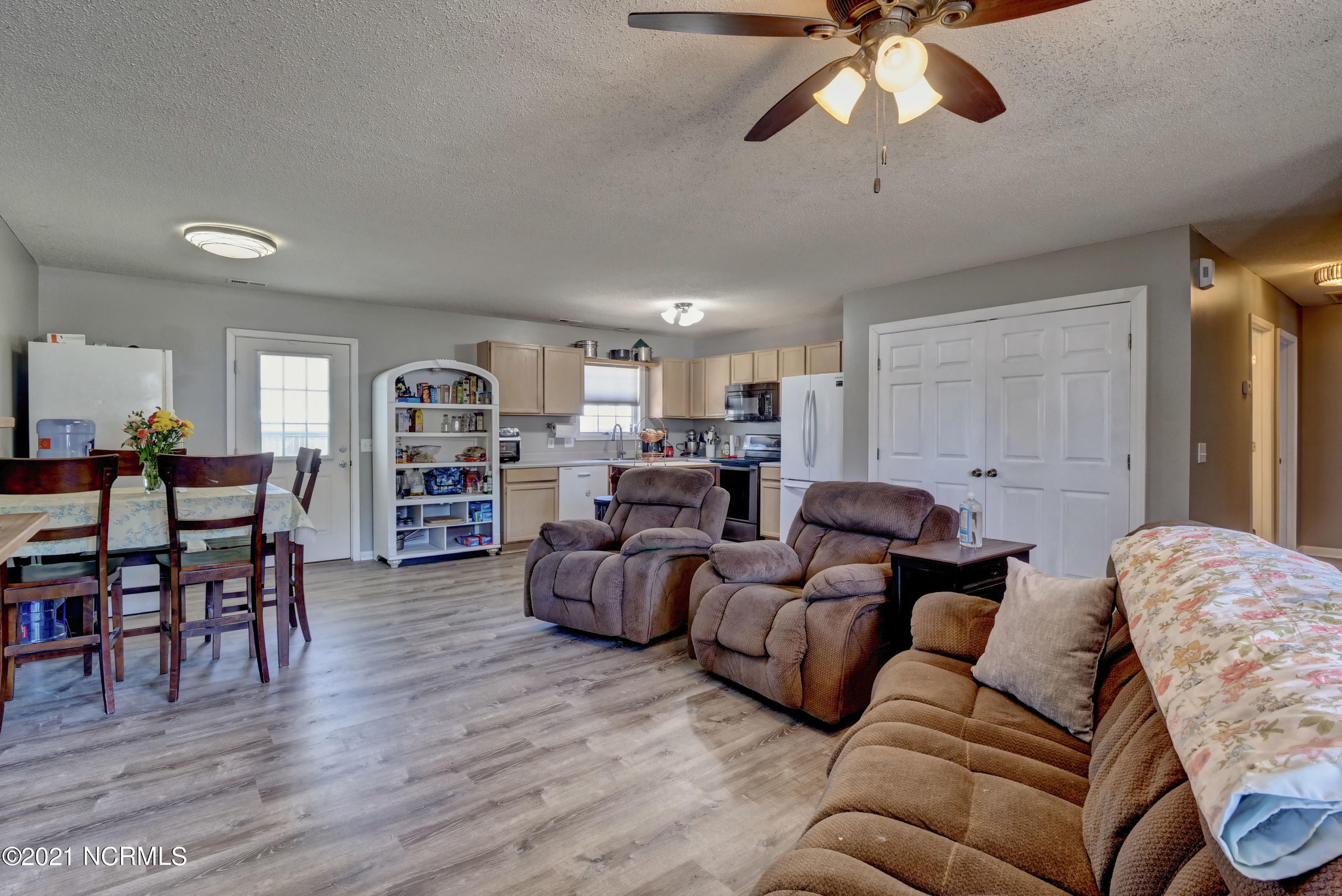 4385 Ritz Circle Shallotte, NC 28470 - Photo 5 of 36 005_p4533768_69_70_71_72_73_74