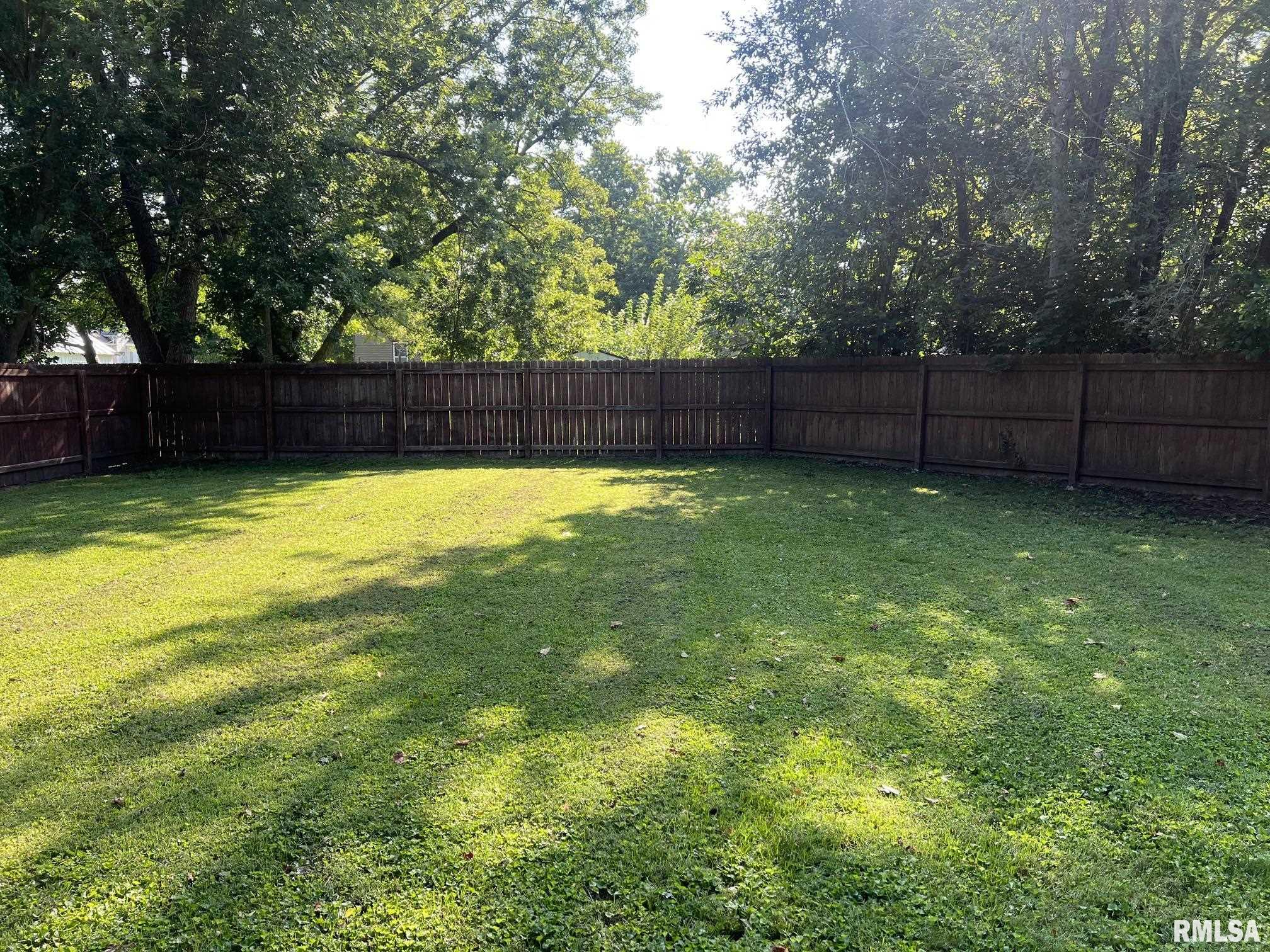207 North Illinois Street Camp Point, IL 62320 - Photo 29 of 30 Gallery Image 29