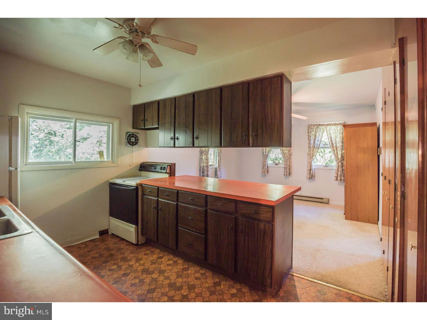 119 Lambs Road Sewell, NJ 08080 - Photo 12 of 24 Kitchen