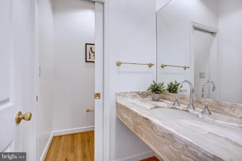 $2,550,000 | 4709 Foxhall Crescent Northwest, Washington, DC 20007