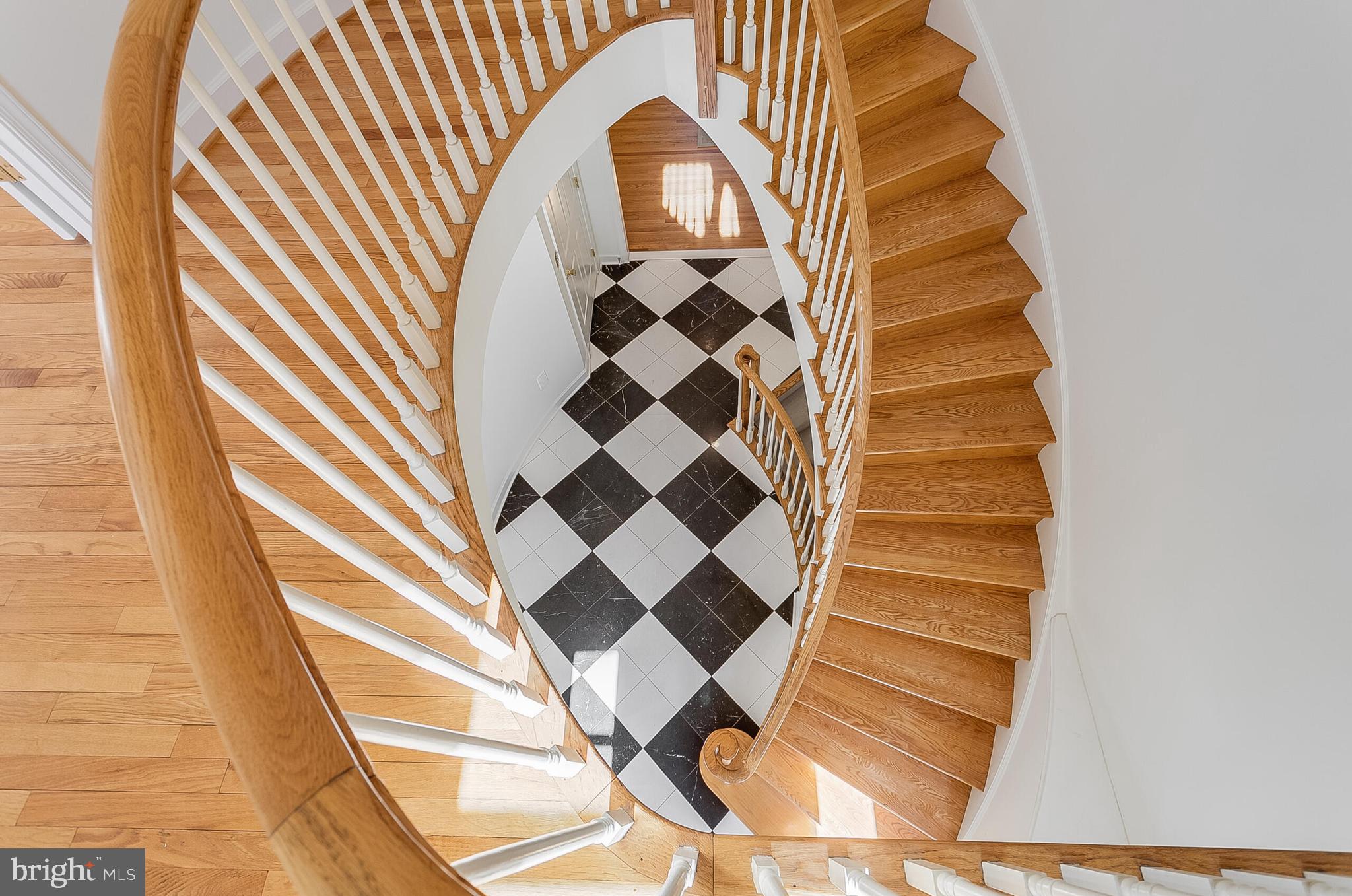 4709 Foxhall Crescent Northwest Washington, DC 20007 - Photo 4 of 57 Stunning architectural detail