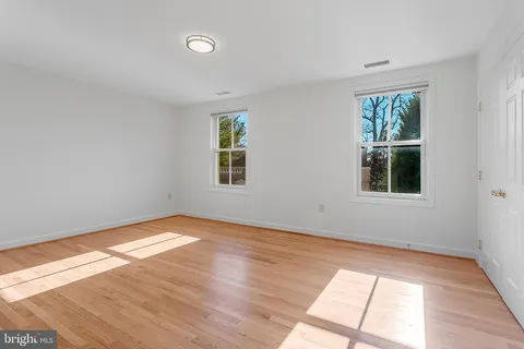 $2,550,000 | 4709 Foxhall Crescent Northwest, Washington, DC 20007