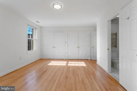 $2,550,000 | 4709 Foxhall Crescent Northwest, Washington, DC 20007