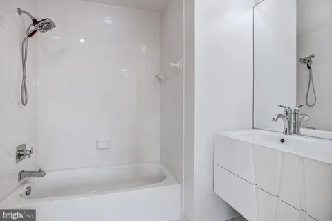 $2,550,000 | 4709 Foxhall Crescent Northwest, Washington, DC 20007