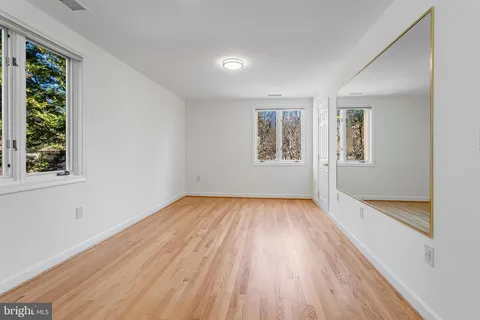 $2,550,000 | 4709 Foxhall Crescent Northwest, Washington, DC 20007