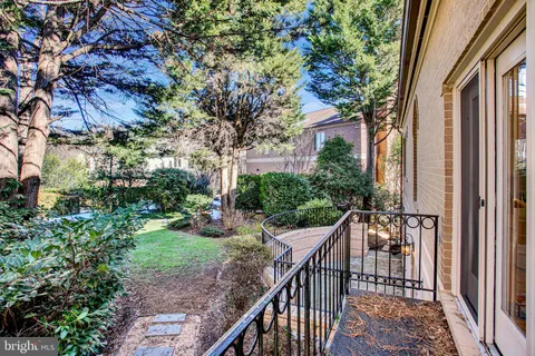 $2,550,000 | 4709 Foxhall Crescent Northwest, Washington, DC 20007