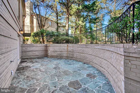 $2,550,000 | 4709 Foxhall Crescent Northwest, Washington, DC 20007