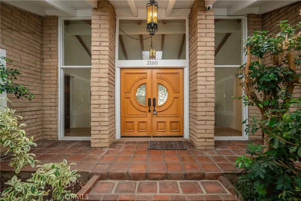 $1,595,000 | 3160 Sepulveda Boulevard, Sherman Oaks, CA 91403