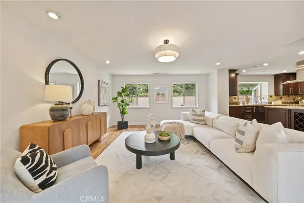 $1,595,000 | 3160 Sepulveda Boulevard, Sherman Oaks, CA 91403