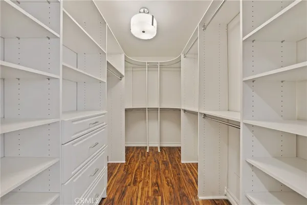 $1,595,000 | 3160 Sepulveda Boulevard, Sherman Oaks, CA 91403
