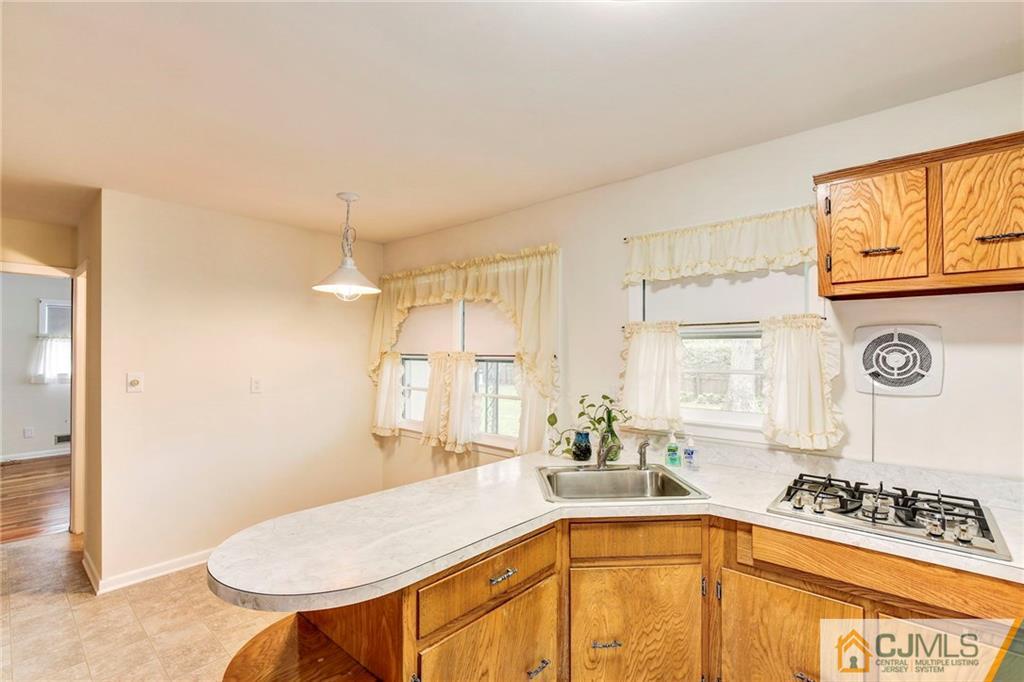 10 Moline Road East Brunswick, NJ 08816 - Photo 13 of 25 Gallery Image 13