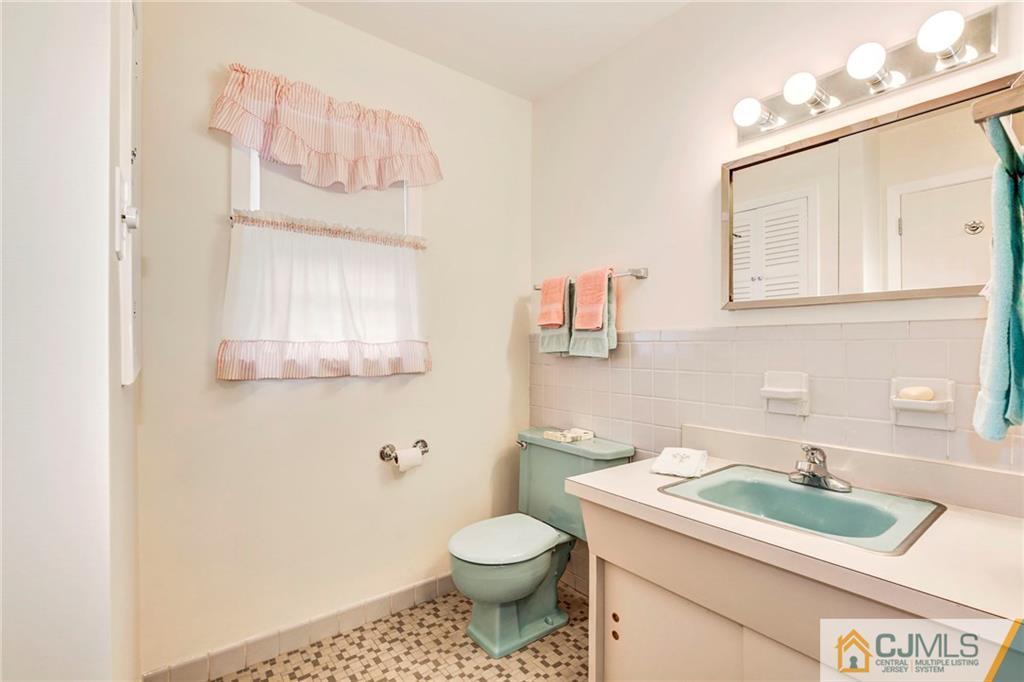 10 Moline Road East Brunswick, NJ 08816 - Photo 20 of 25 Gallery Image 20