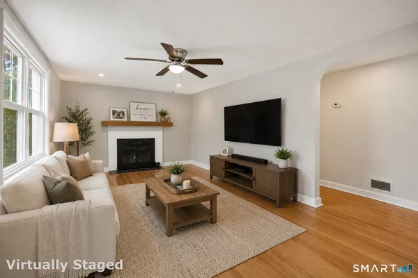 $474,990 | 40 Circle Drive, Wallingford, CT 06492