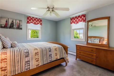$1,050,000 | 39 Davisville Lane, Narragansett, RI 02882