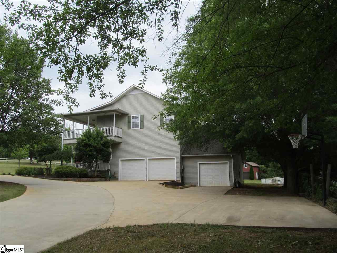 48 McKinney Road Travelers Rest, SC 29690 - Photo 7 of 36