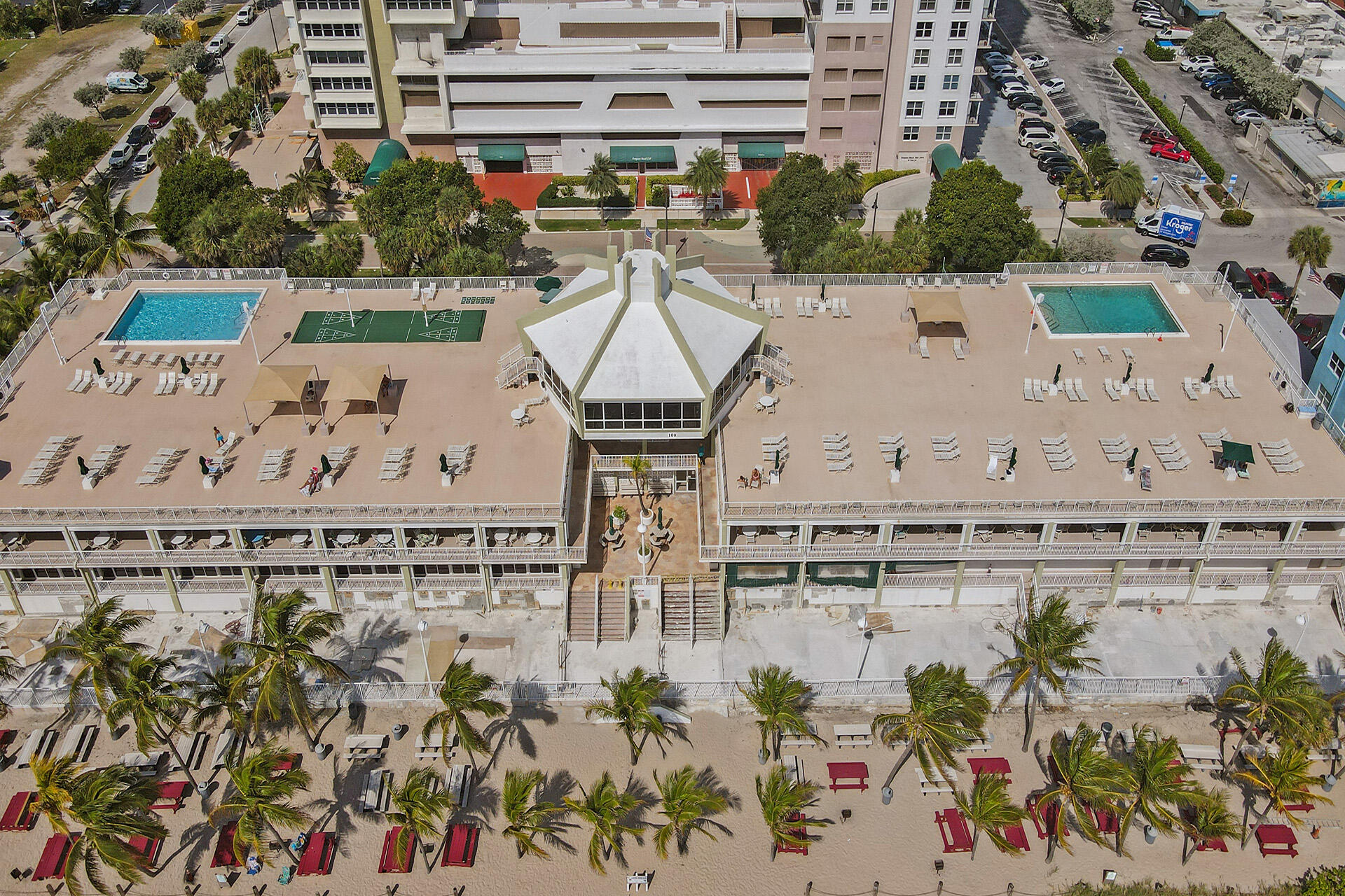 111 Briny Avenue, Unit 810 Pompano Beach, FL 33062 - Photo 33 of 62 4EDDF6C6-FF30-472A-BAB8-161F241BCC2B