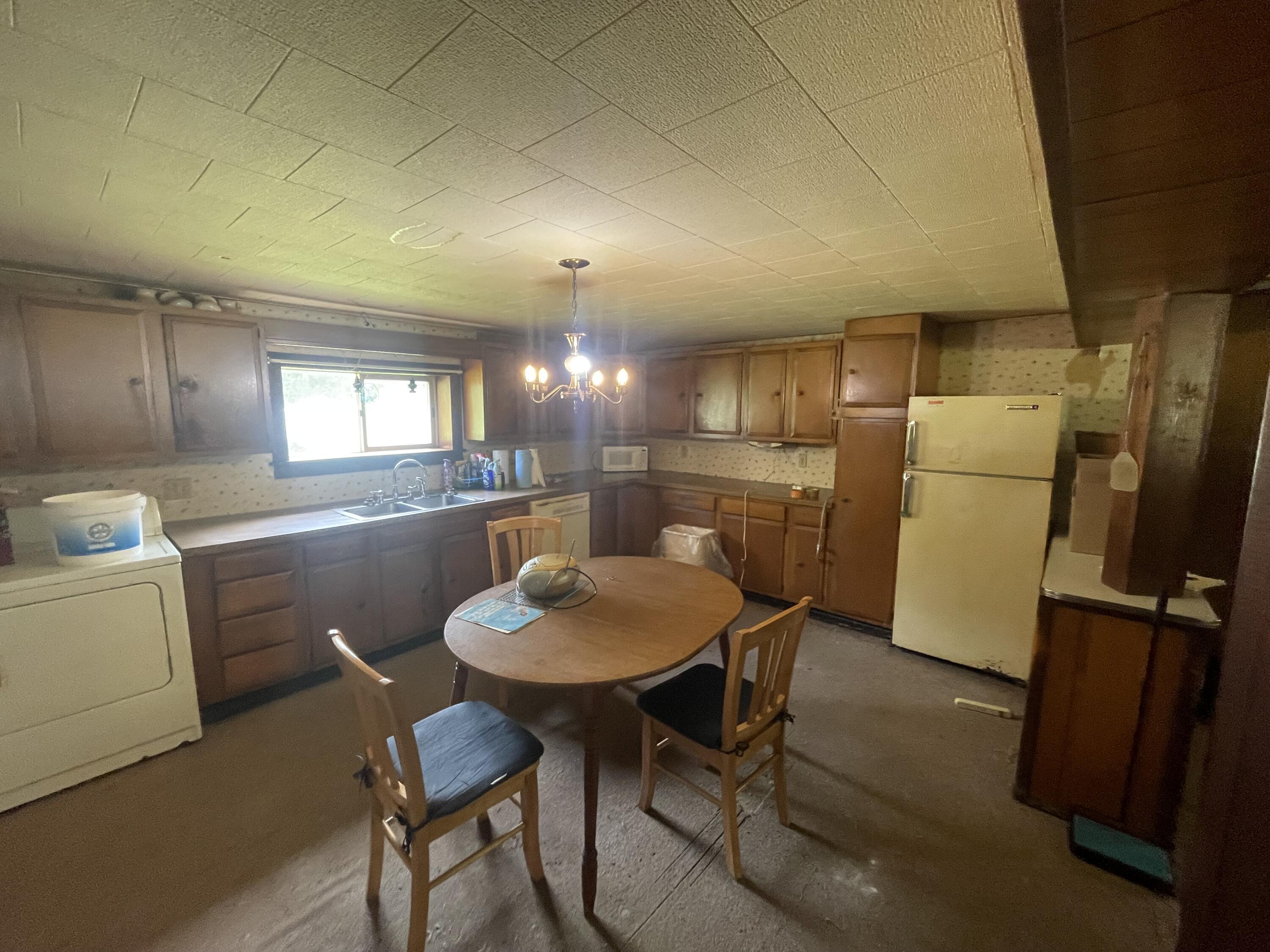 97 Intervale Road Temple, ME 04984 - Photo 12 of 26 IMG_3897