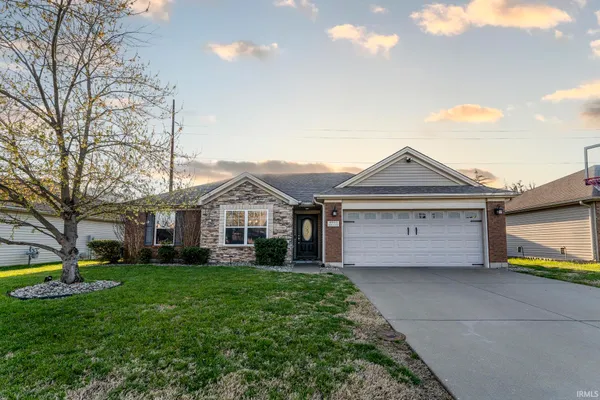 $269,900 | 4931 Overland Drive, Newburgh, IN 47630
