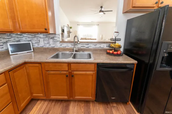 $269,900 | 4931 Overland Drive, Newburgh, IN 47630