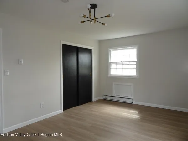 $1,950 | 167 Highway 23, Unit 2B, Claverack-Red Mills, NY 12513