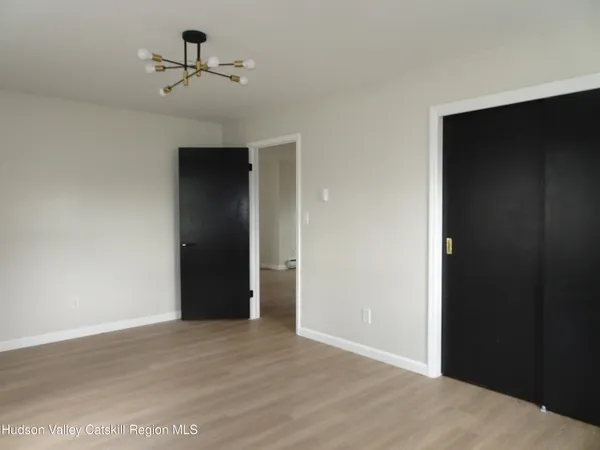 $1,950 | 167 Highway 23, Unit 2B, Claverack-Red Mills, NY 12513