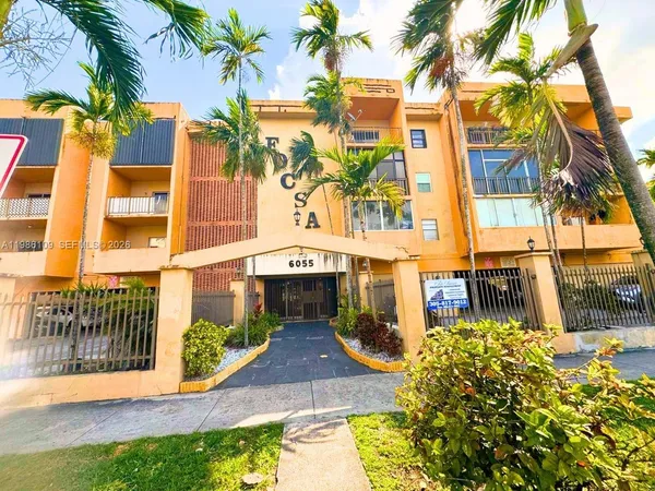 $230,000 | 6055 West 19th Avenue, Unit 417, Hialeah, FL 33012