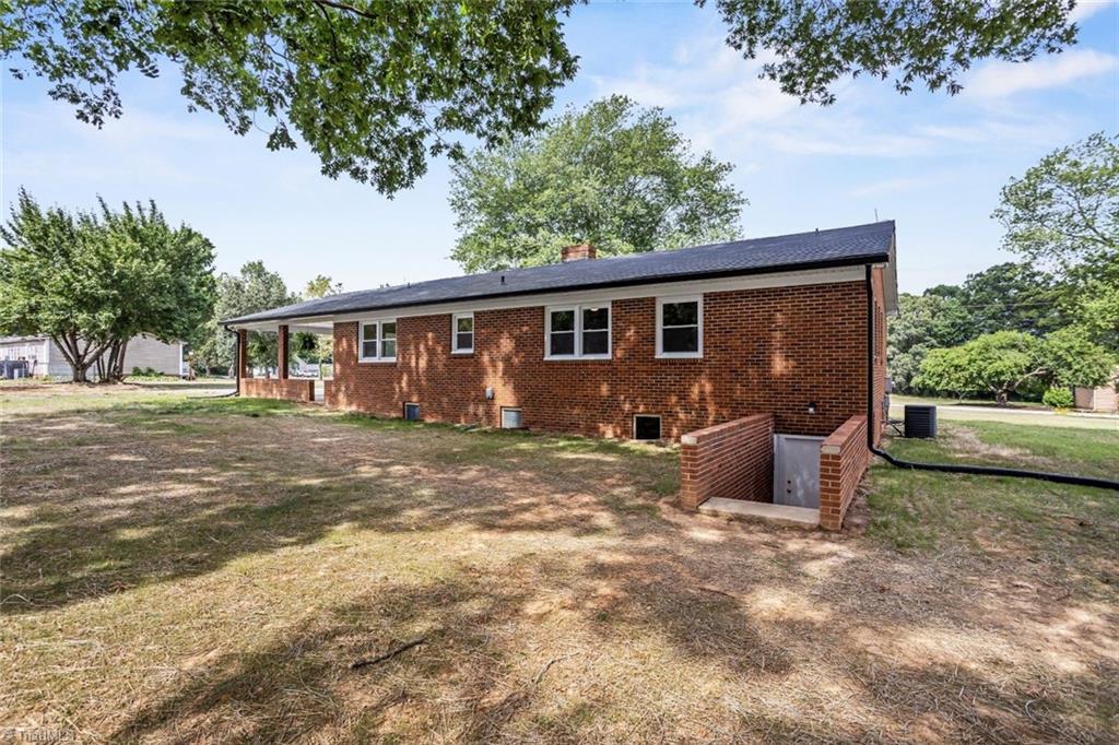 9771 Woodruff Road Kernersville, NC 27284 - Photo 36 of 46