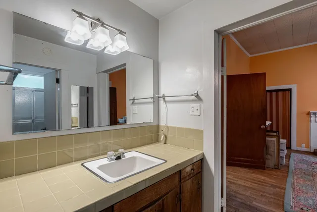 $325,000 | 99 West Main Street, Gibson, GA 30810