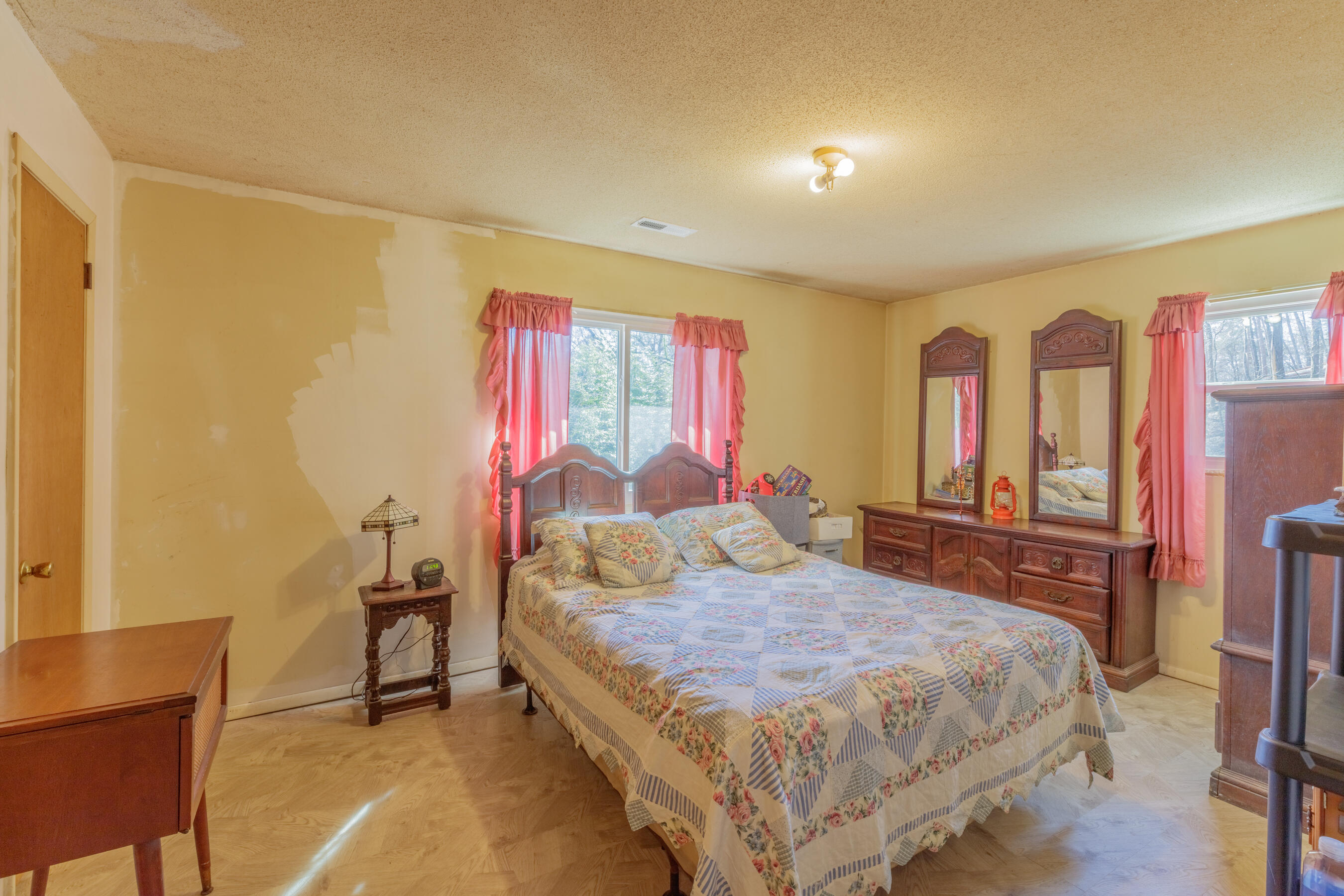 12155 Back Valley Road Soddy Daisy, TN 37379 - Photo 14 of 27 12155 Back Valley HD-21