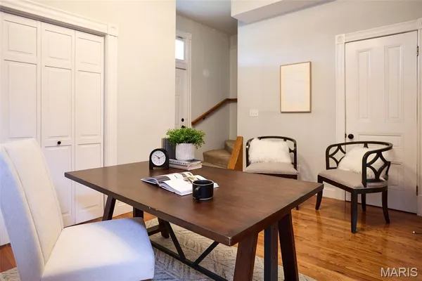 $424,900 | 3307 Wisconsin Avenue, St. Louis, MO 63118