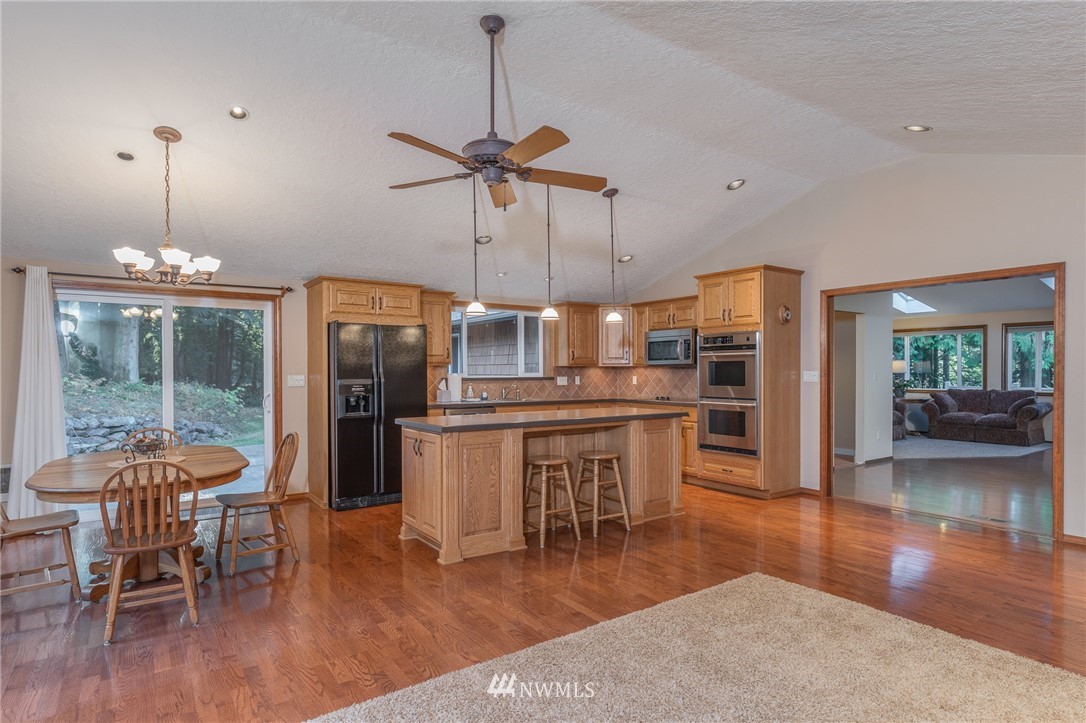 2949 Rose Valley Road Kelso, WA 98626 - Photo 12 of 24 Gallery Image 12