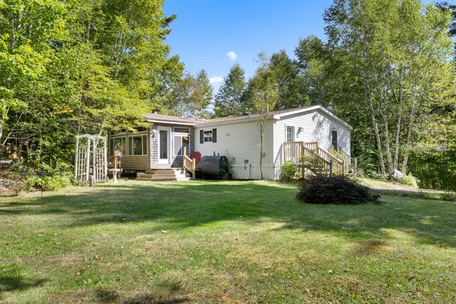 $319,000 | 664 Bucksport Road, Ellsworth, ME 04605