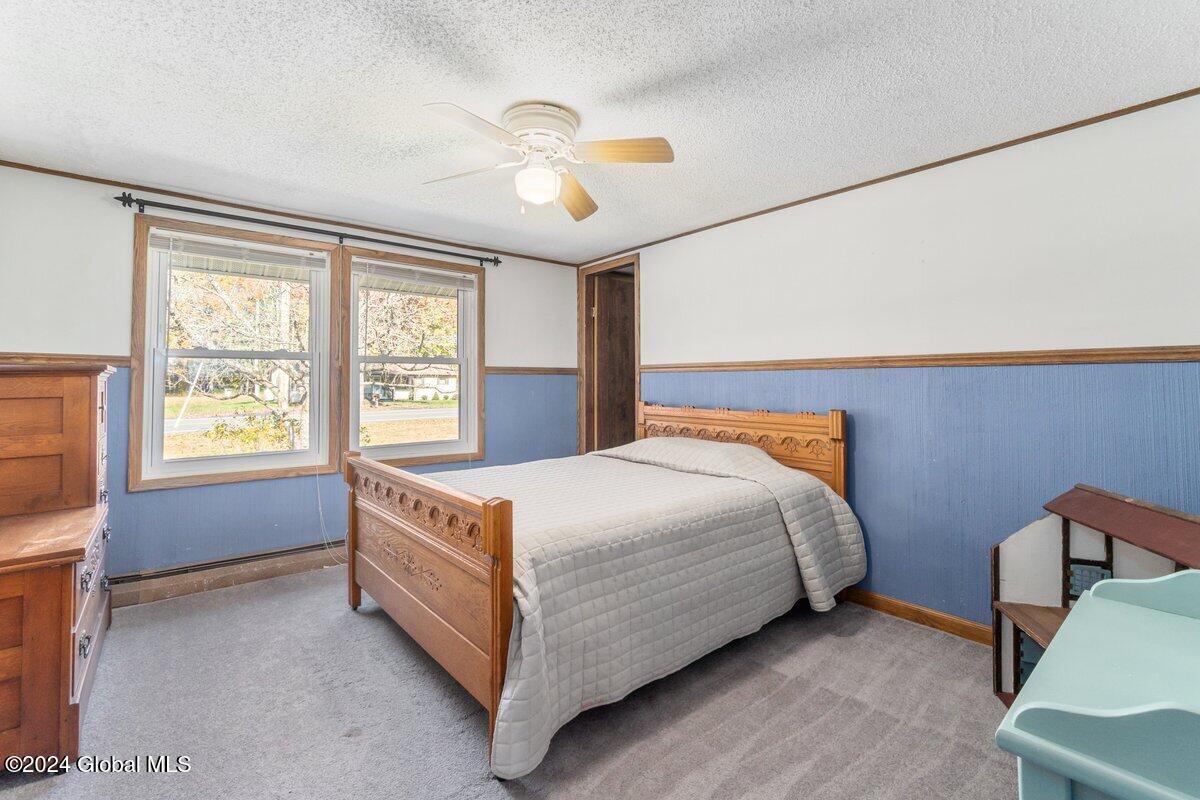 137 Stark Road Corinth, NY 12822 - Photo 19 of 33 Guest room