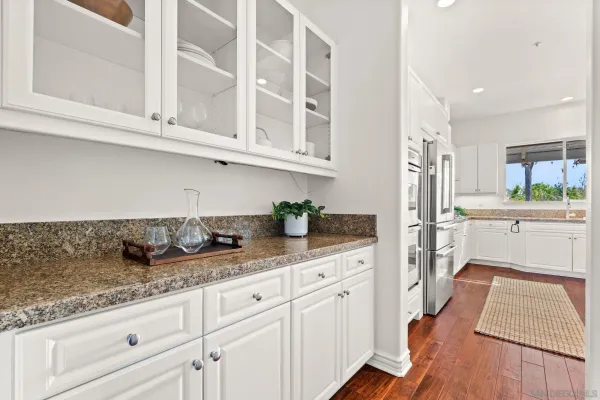 $3,199,000 | 860 Calle Santa Cruz, Encinitas, CA 92024