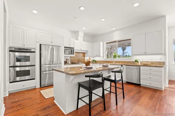 $3,199,000 | 860 Calle Santa Cruz, Encinitas, CA 92024