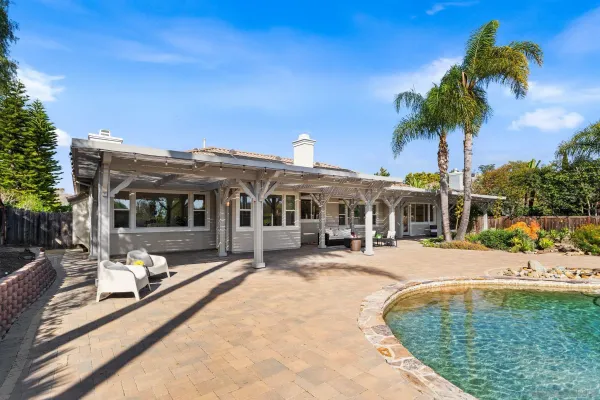 $3,199,000 | 860 Calle Santa Cruz, Encinitas, CA 92024