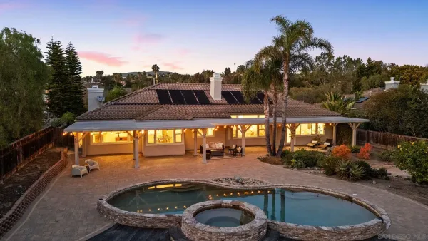 $3,199,000 | 860 Calle Santa Cruz, Encinitas, CA 92024