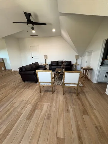 $1,300,000 | 11686 Renaissance Drive, Montgomery, TX 77356