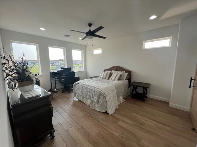 $1,300,000 | 11686 Renaissance Drive, Montgomery, TX 77356