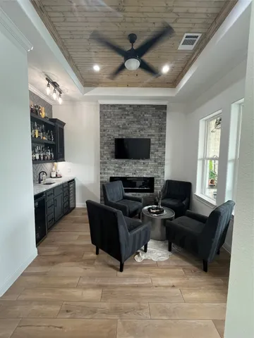 $1,300,000 | 11686 Renaissance Drive, Montgomery, TX 77356