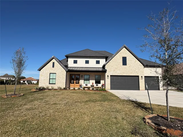 $1,300,000 | 11686 Renaissance Drive, Montgomery, TX 77356