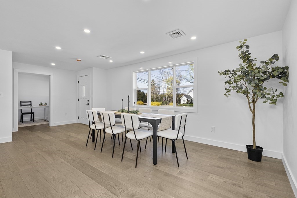1 Ridgehill Road Canton, MA 02021 - Photo 5 of 40