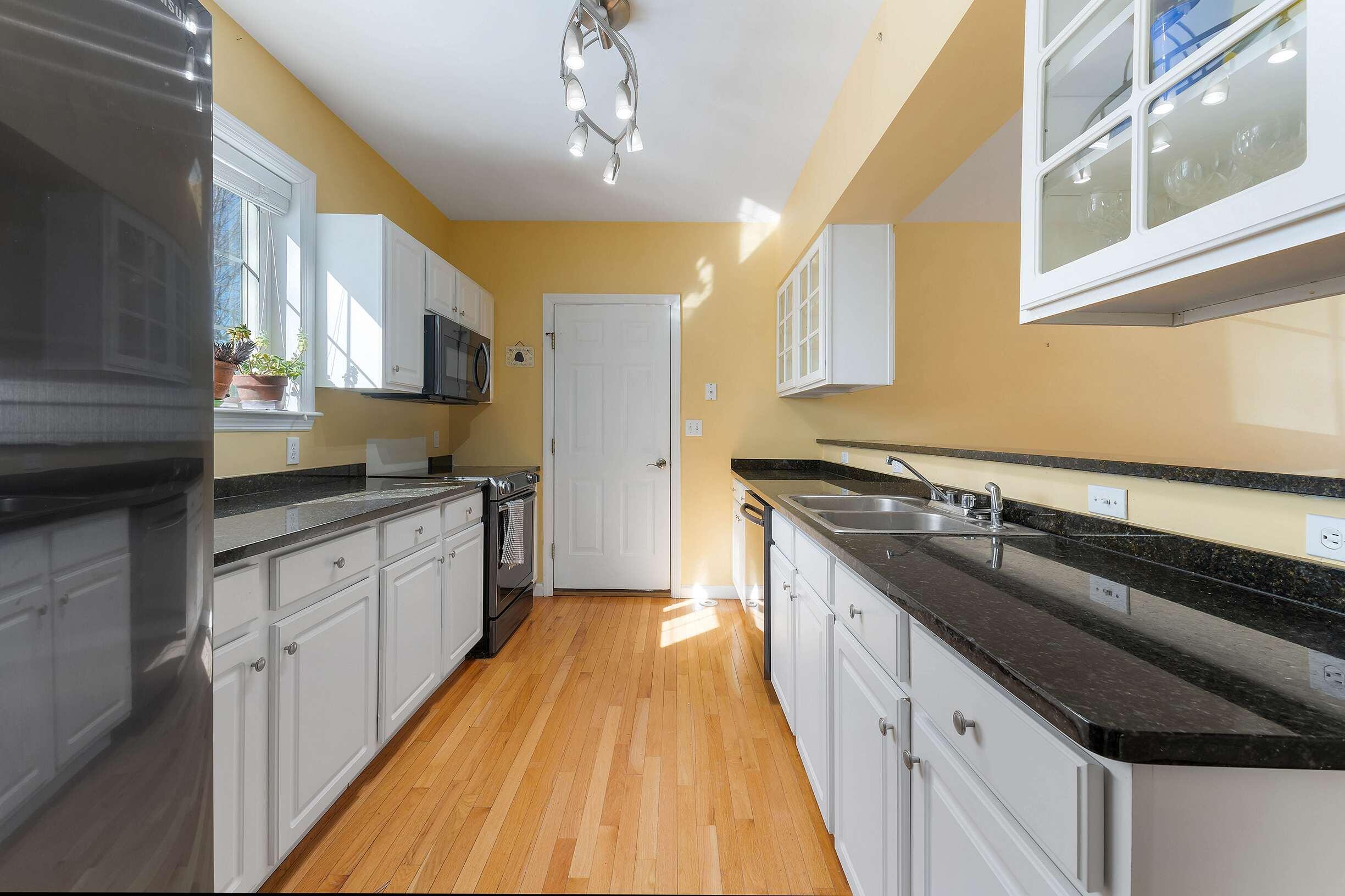 32 Winding Brook Lane, Unit 32 Wells, ME 04090 - Photo 10 of 40 Kitchen