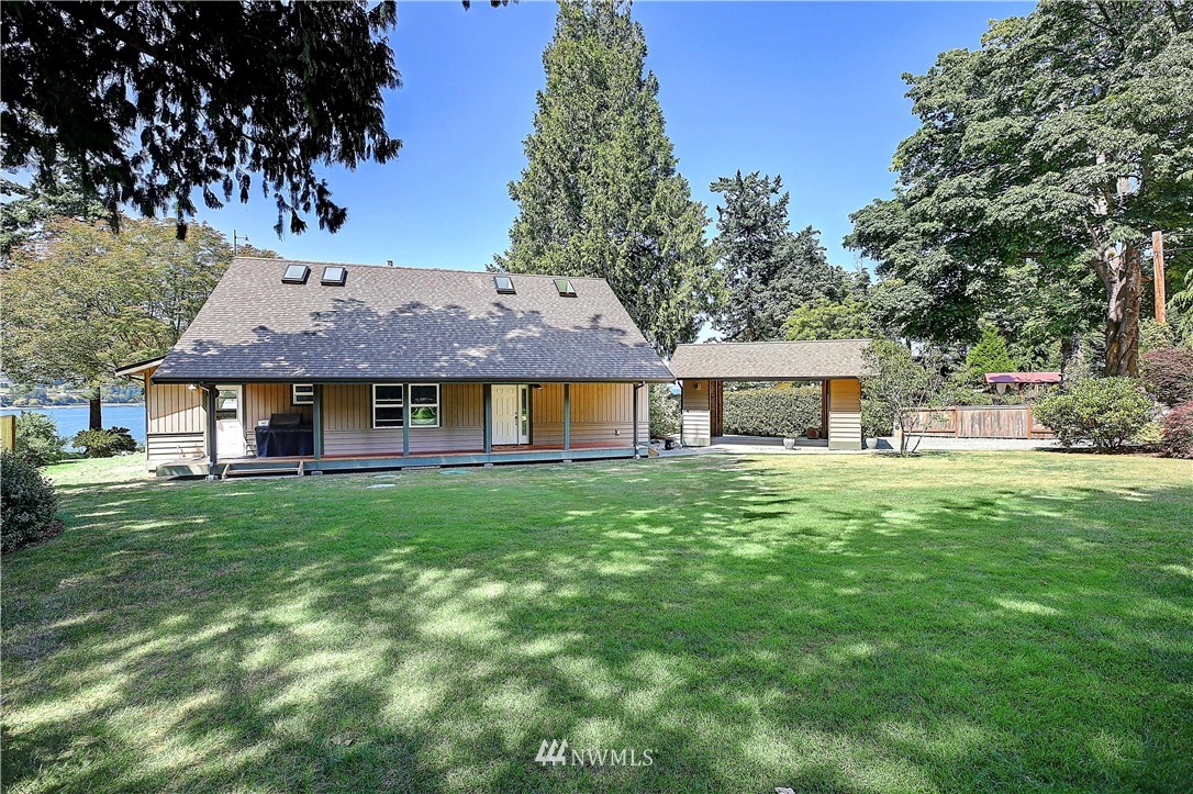 5270 East Harbor Road Freeland, WA 98249 - Photo 10 of 35