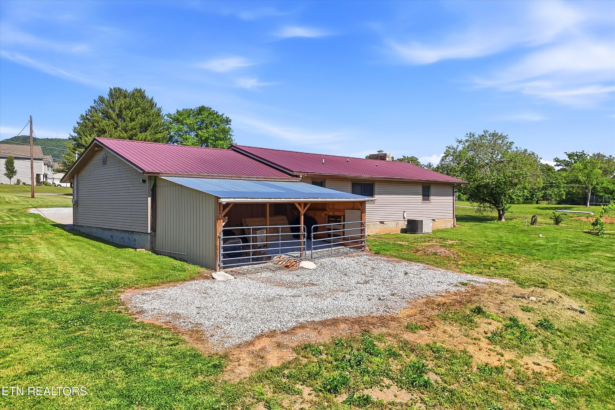 5321 Roberts Road Corryton, TN 37721 - Photo 25 of 43 Gallery Image 25